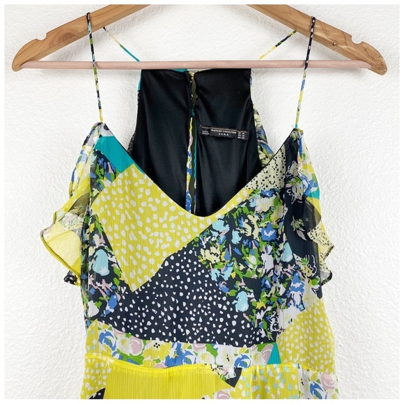 Zara Patchwork Ruffle Dress Size Medium - Picture 8 of 9